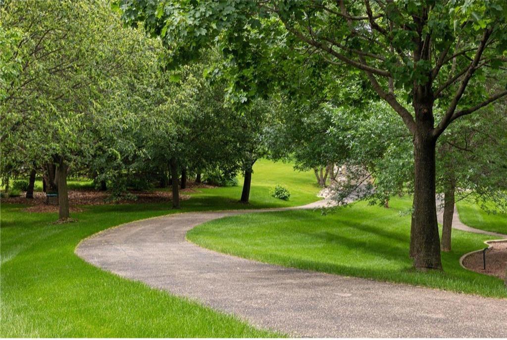 These paths connect to miles of Woodbury's city trails, perfect for walking or biking to nearby communities or even down to the library or to a local fishing spot.