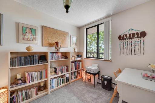 2601 Kenzie Terrace, 318, Minneapolis, MN 55418