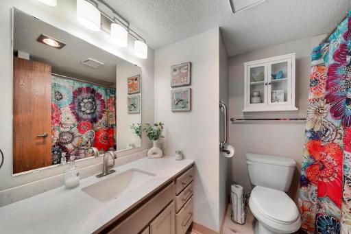 2601 Kenzie Terrace, 318, Minneapolis, MN 55418