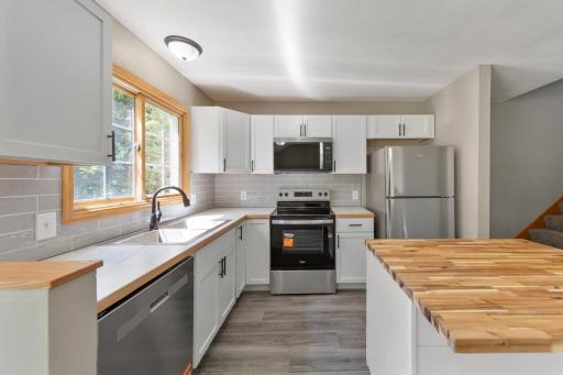 2814 Riverwood Lane NW, Rochester, MN 55901