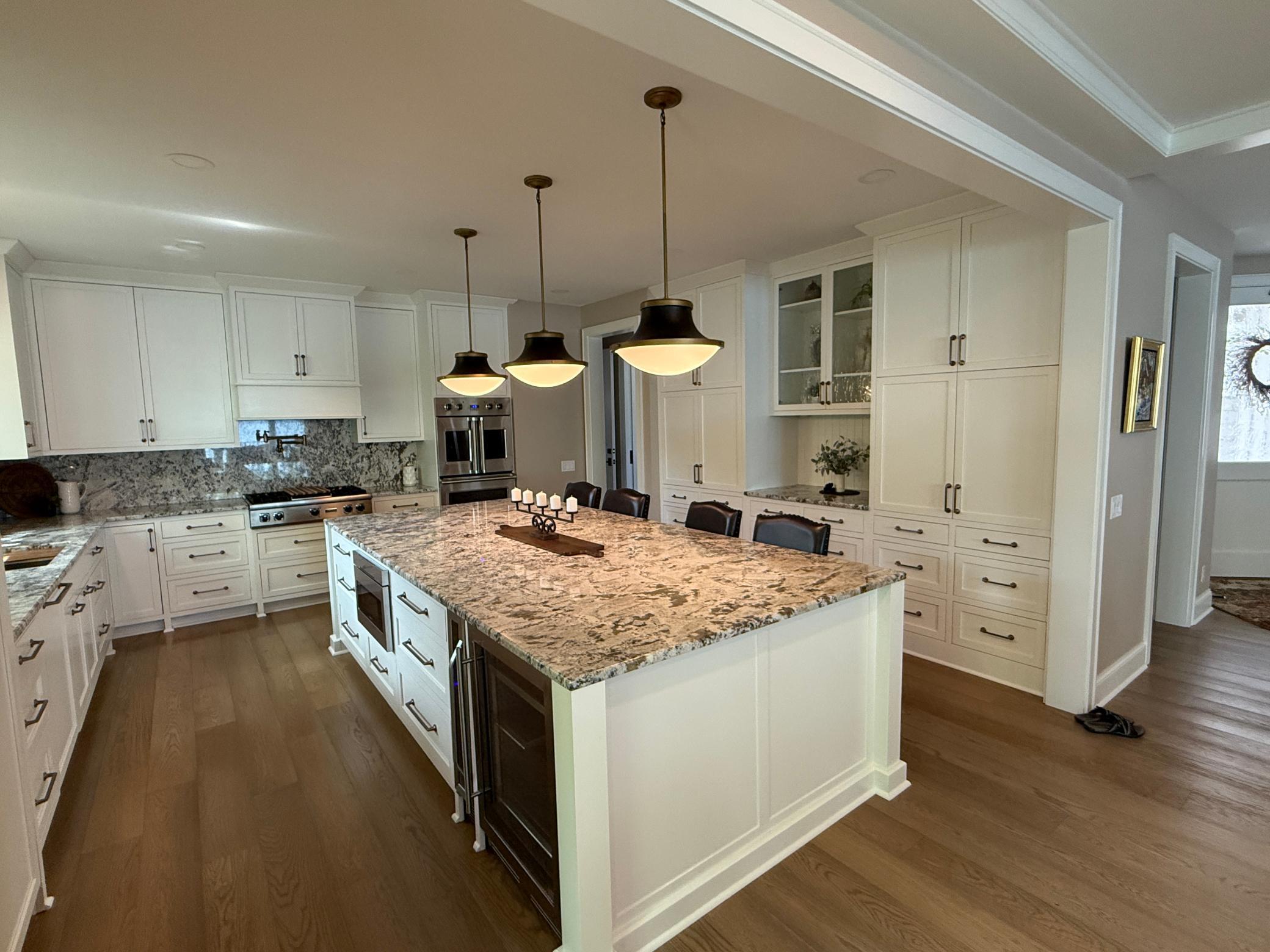 All new Chef's kitchen with custom cabinetry & high-end appliances (see supplements for the list of appliances).