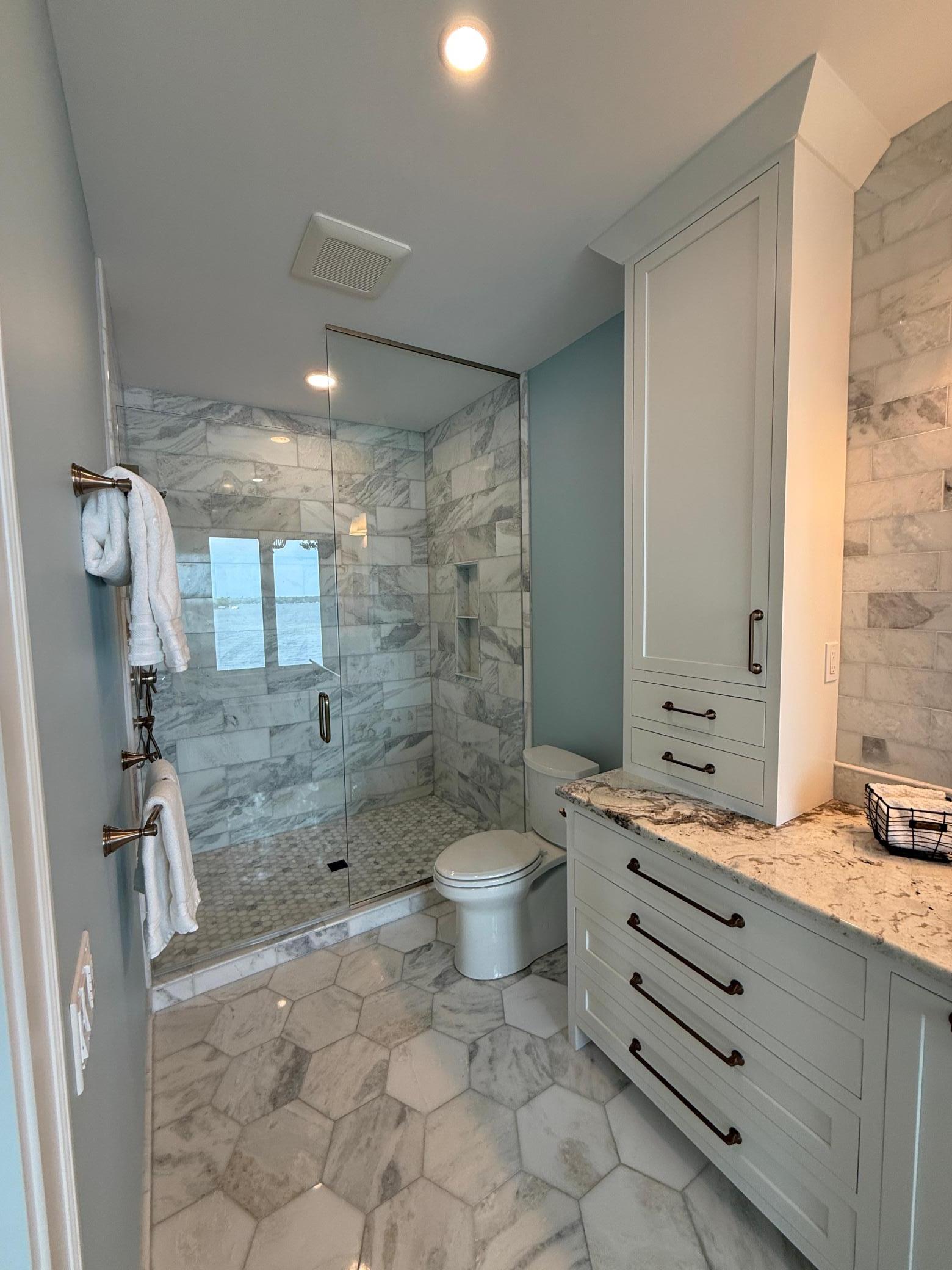 Spacious Main floor Primary Suite Private Bathroom