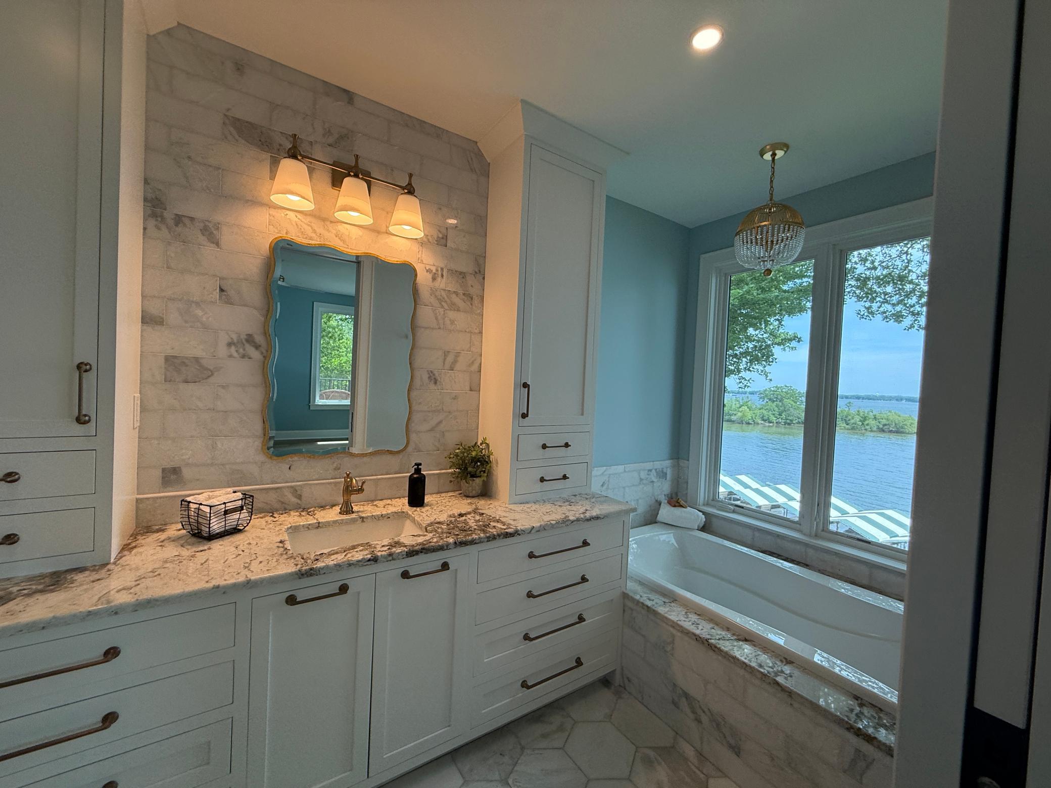 Spacious Main floor Primary Suite Private Bathroom