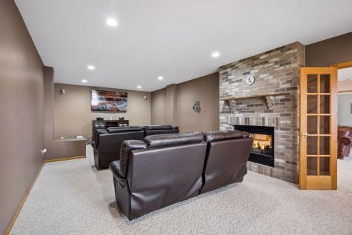 3275 Newcomb Avenue SW, Cokato, MN 55321