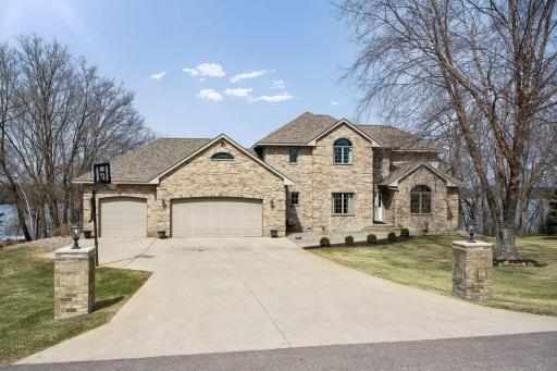 3275 Newcomb Avenue SW, Cokato, MN 55321
