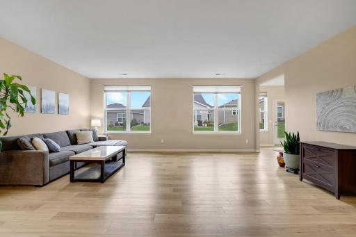 183 Liberty Heights Drive, Chaska, MN 55318