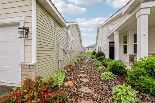 183 Liberty Heights Drive, Chaska, MN 55318