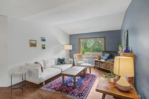 2030 Ridge Drive, 32, Minneapolis, MN 55416