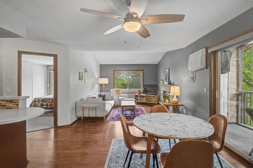 2030 Ridge Drive, 32, Minneapolis, MN 55416