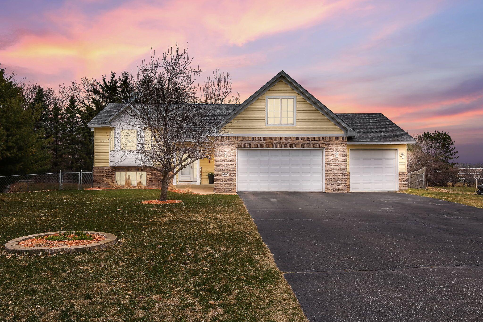4946 259th Ct