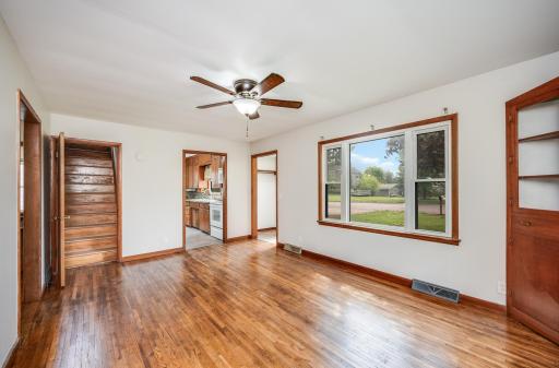 714 3rd Street N, Saint James, MN 56081