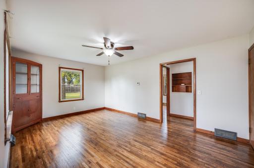 714 3rd Street N, Saint James, MN 56081