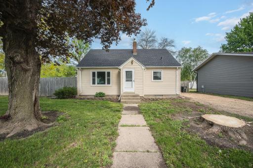 714 3rd Street N, Saint James, MN 56081