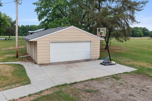 22906 Bridgestone Road NW, Saint Francis, MN 55070