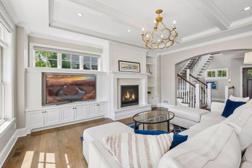 5913 Kellogg Avenue, Edina, MN 55424