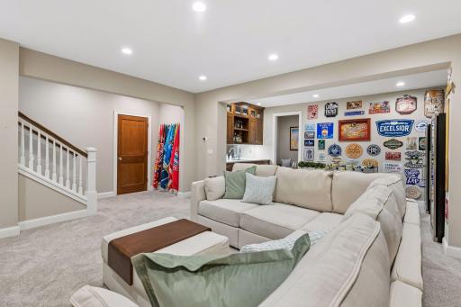 5913 Kellogg Avenue, Edina, MN 55424