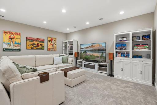 5913 Kellogg Avenue, Edina, MN 55424