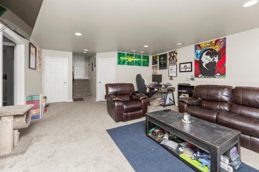 3831 32nd Street S, Moorhead, MN 56560