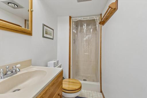 8785 Indahl Avenue S, Cottage Grove, MN 55016