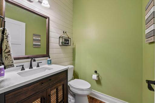 6365 Oxbow Bend, Chanhassen, MN 55317