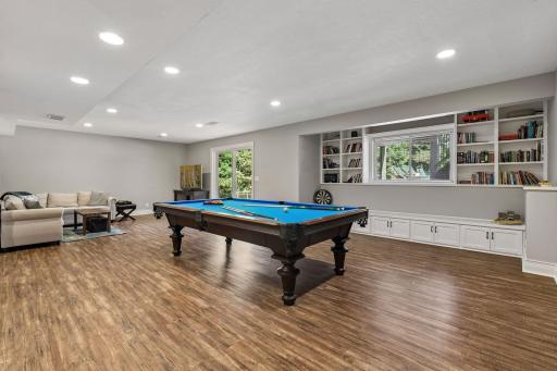 6365 Oxbow Bend, Chanhassen, MN 55317