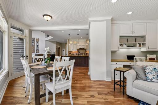 6365 Oxbow Bend, Chanhassen, MN 55317