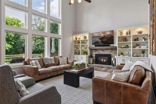 6365 Oxbow Bend, Chanhassen, MN 55317