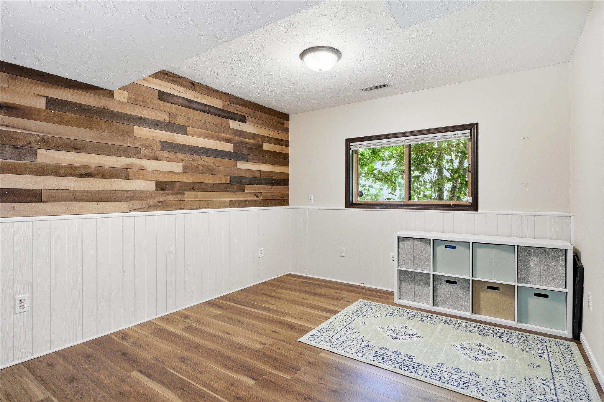 27-14319 Shore Ln NE [3046662]- 028.jpg
