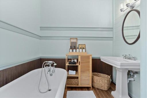 W1297 450th Avenue, Elmwood, WI 54740