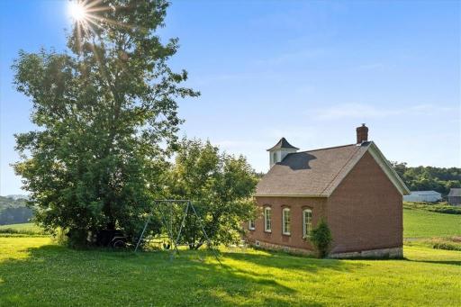 W1297 450th Avenue, Elmwood, WI 54740