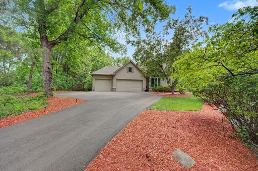 11445 Landing Road, Eden Prairie, MN 55347