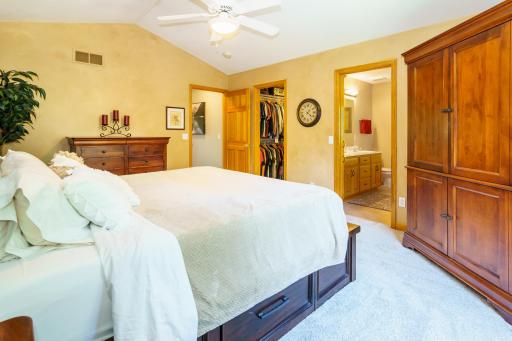 4304 Gadwall Court, Saint Paul, MN 55122