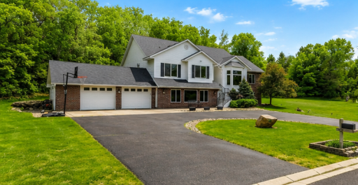 Premium Horseshoe Driveway