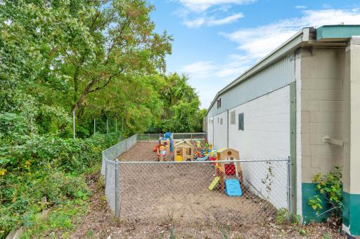 1002 Laurel Street, Brainerd, MN 56401