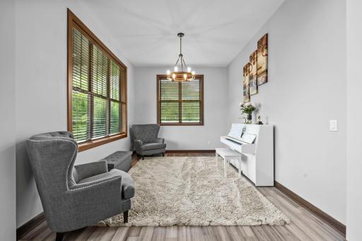 16685 Judicial Road, Lakeville, MN 55044