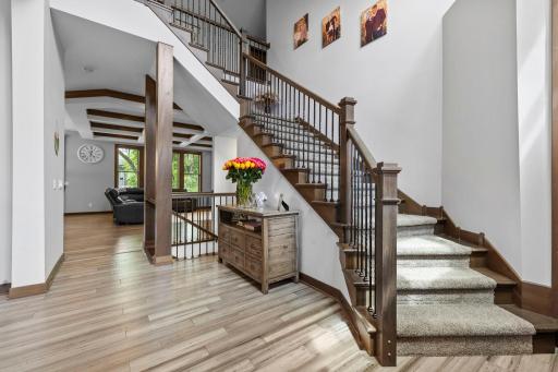 16685 Judicial Road, Lakeville, MN 55044