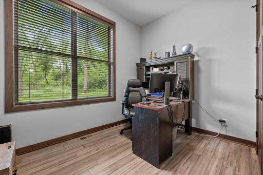 16685 Judicial Road, Lakeville, MN 55044