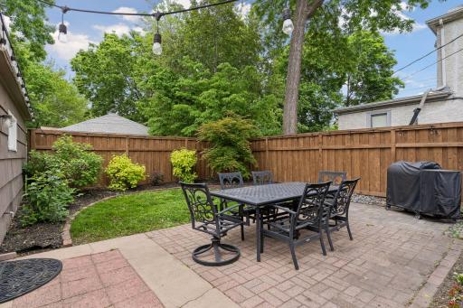 1013 20th Avenue NE, Minneapolis, MN 55418