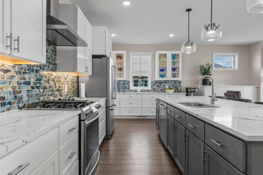 17960 Granite Court, Lakeville, MN 55044