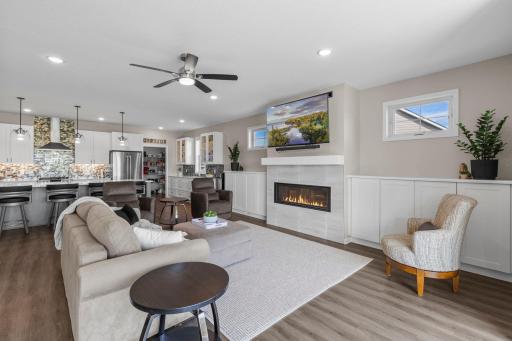 17960 Granite Court, Lakeville, MN 55044
