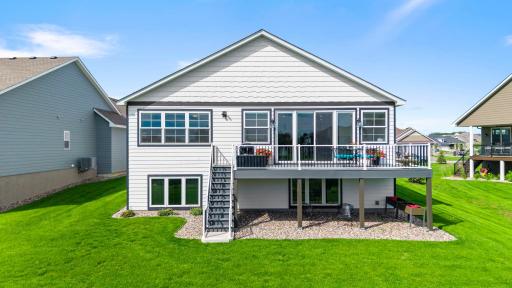17960 Granite Court, Lakeville, MN 55044