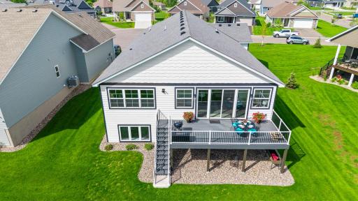 17960 Granite Court, Lakeville, MN 55044