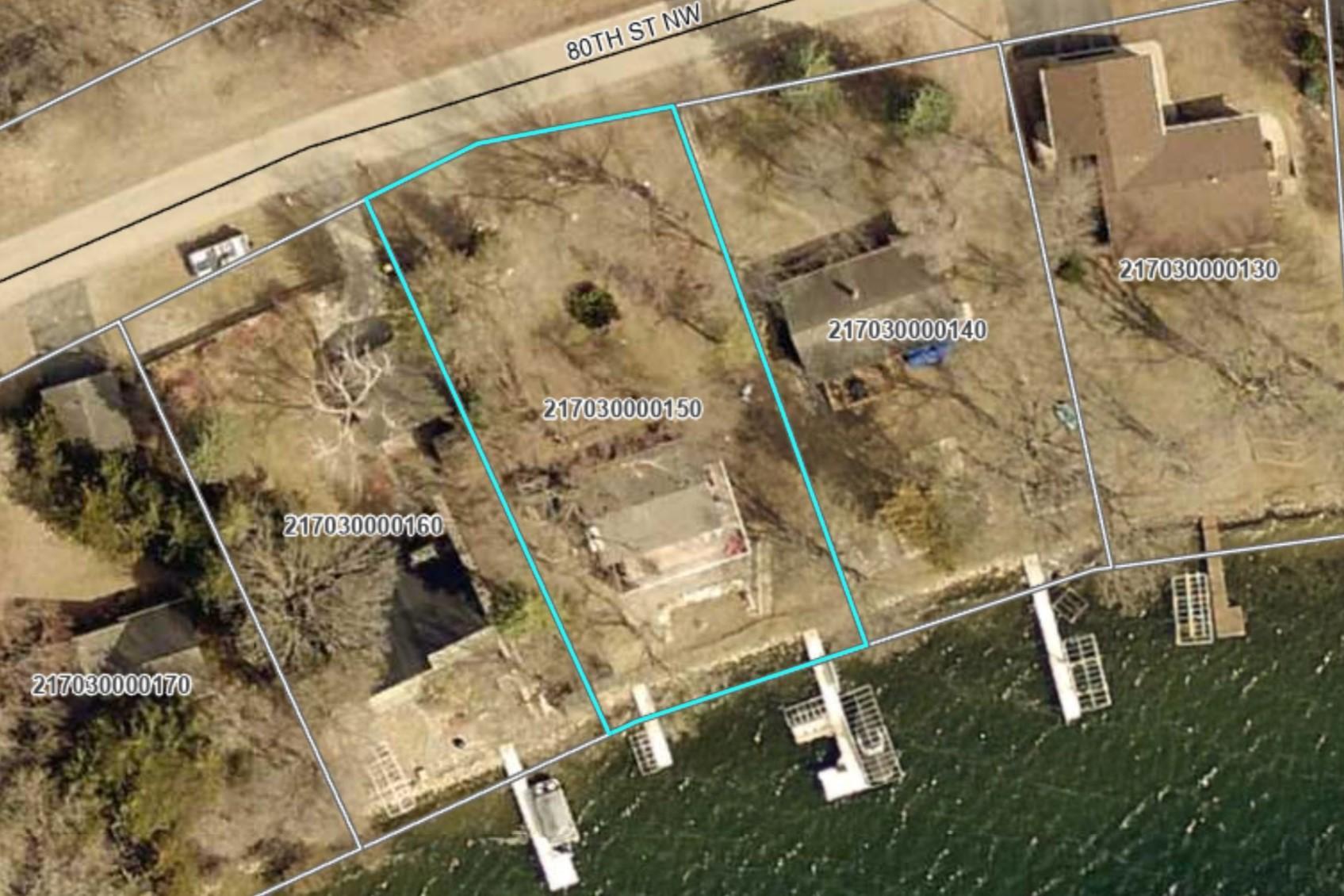 View from Wright County GIS showing the approximate lot lines of the property.