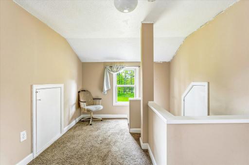 432 2nd Street SE, Braham, MN 55006
