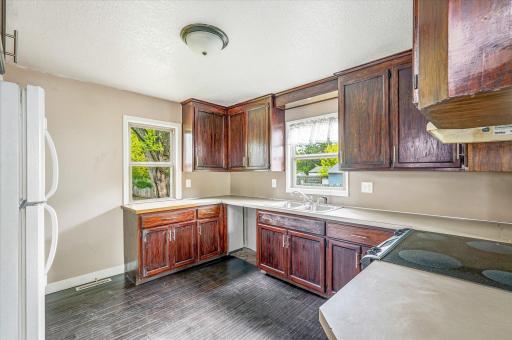 432 2nd Street SE, Braham, MN 55006
