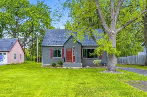 432 2nd Street SE, Braham, MN 55006