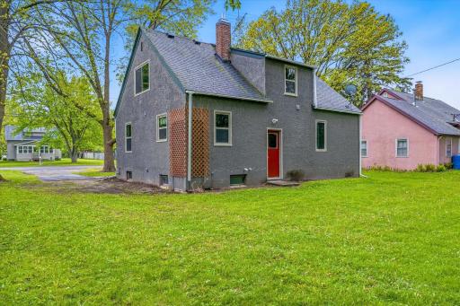432 2nd Street SE, Braham, MN 55006