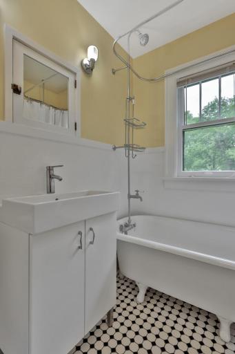 330 Basil Street, Taylors Falls, MN 55084