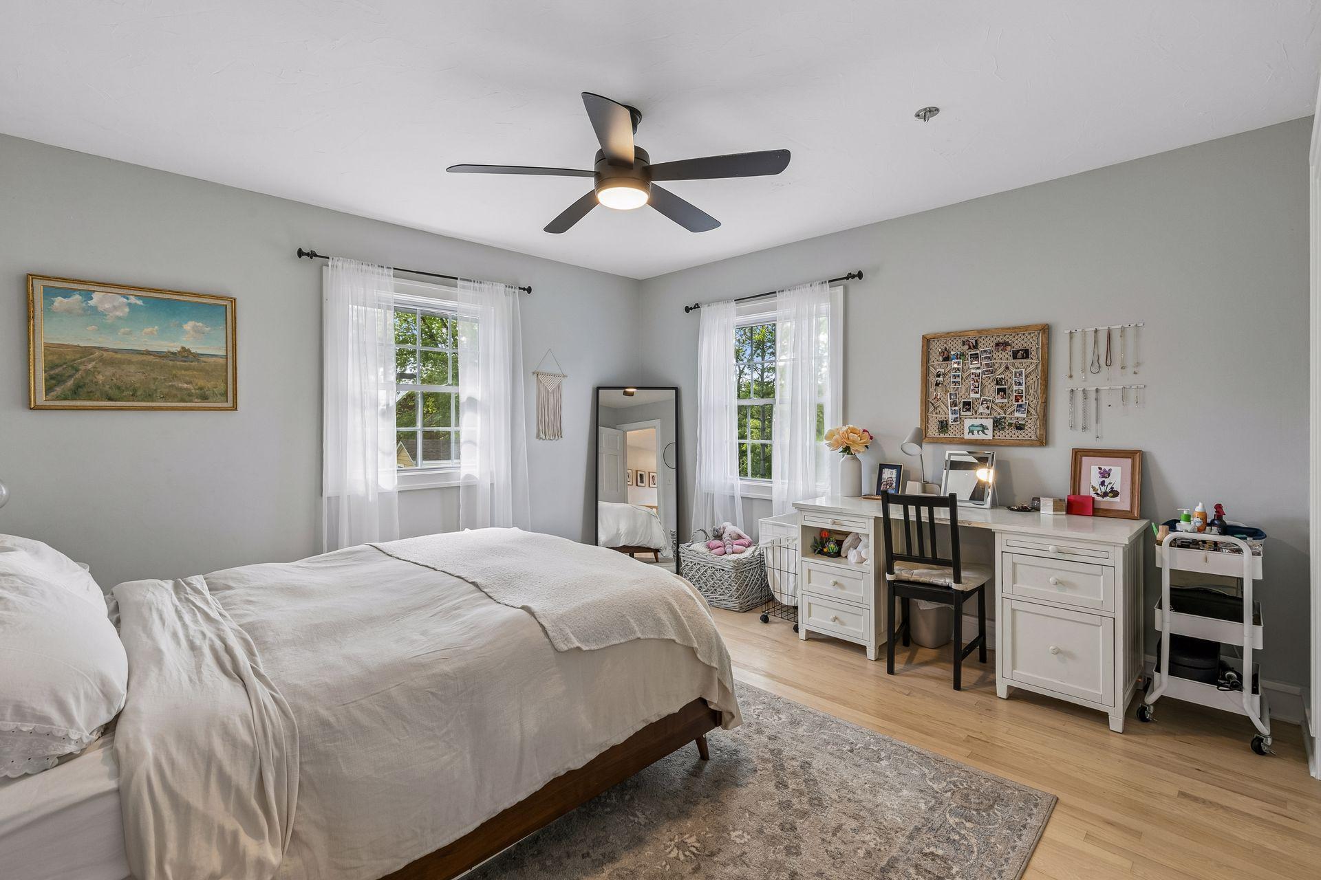 This is the second bedroom on the upper level.