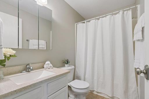 9141 Highway 55, 106, Minneapolis, MN 55427